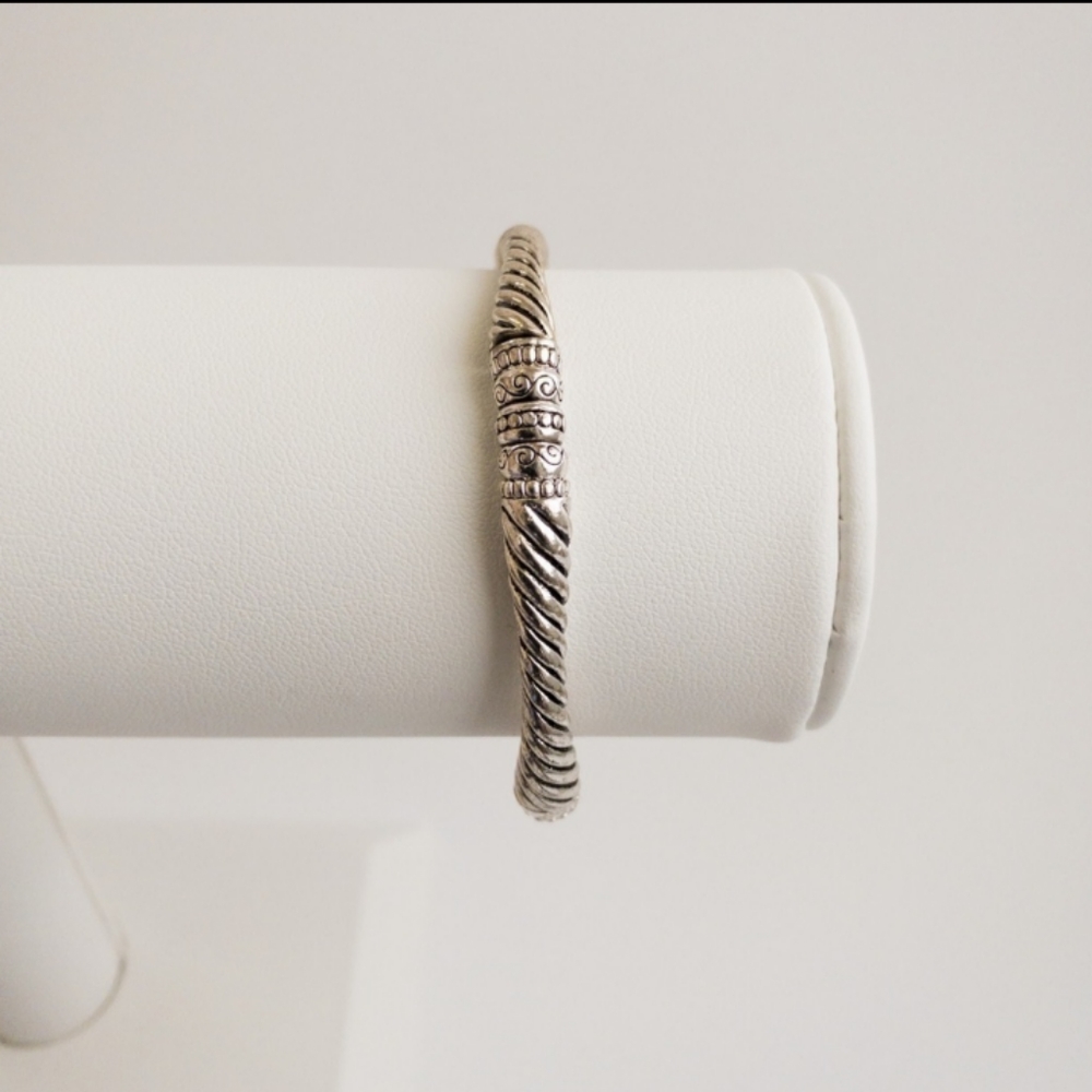 Bracelet/Bangle